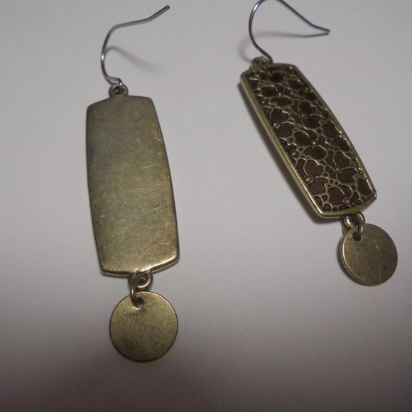 1980s Vintage Earrings Long Dangle Rectangular - Picture 4 of 5